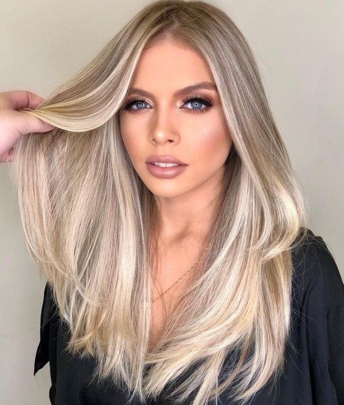 50 Blonde Highlights Ideas For A Chic Makeover In 2025 Hair Adviser 