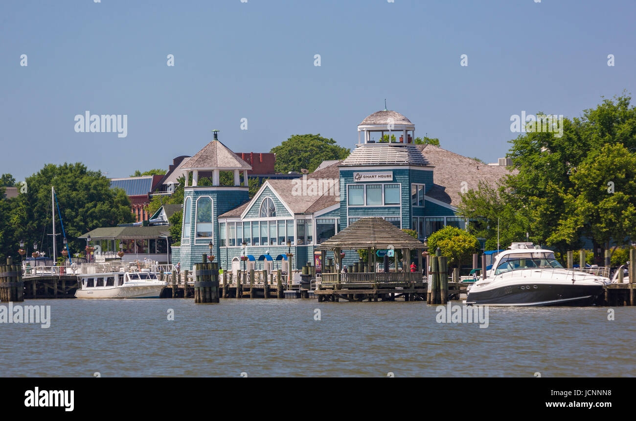 ALEXANDRIA VIRGINIA USA Chart House Restaurant Old Town Alexandria ALEXANDRIA VIRGINIA USA Chart House Restaurant Old Town Alexandria