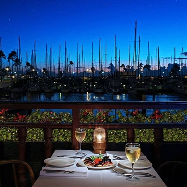 Chart House Waikiki Restaurant Honolulu HI OpenTable