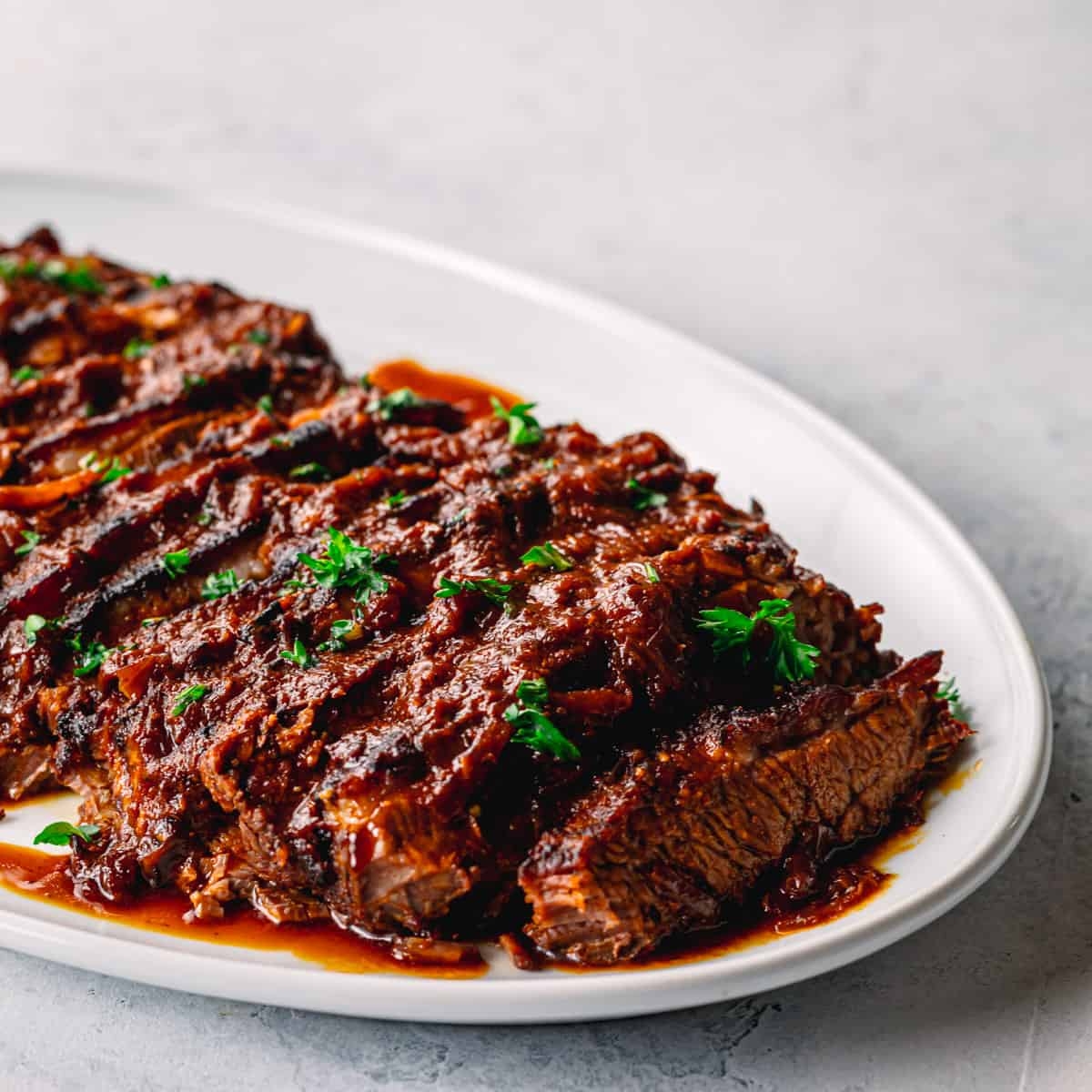 Easy Braised Beef Brisket How To Cook Tender Brisket In The Oven 