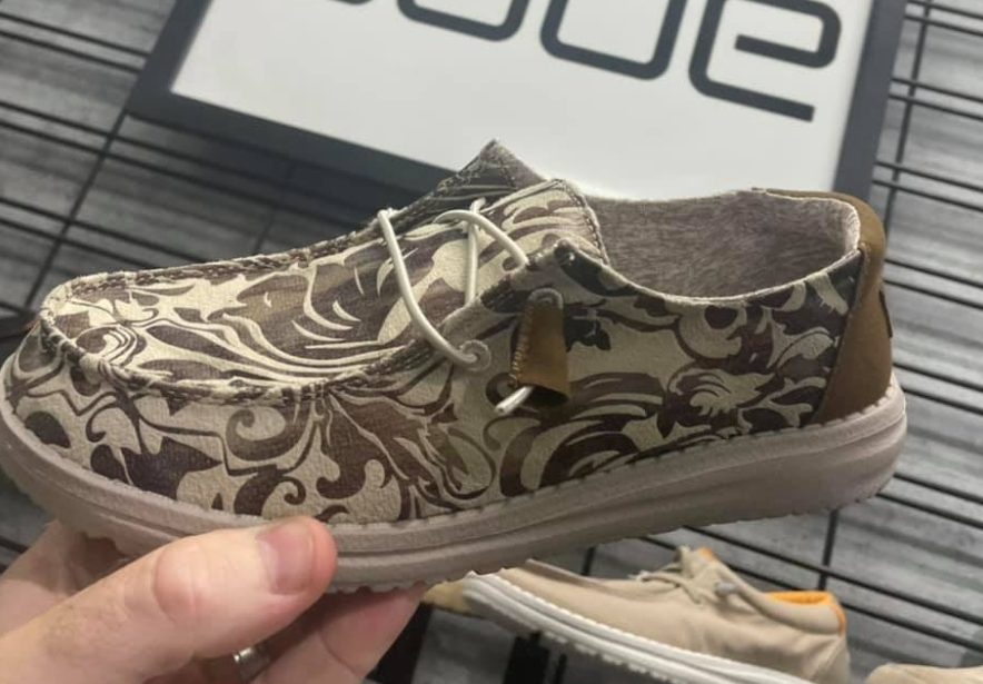 Hey Dude Shoe Size Chart How Comfortable Are Hey Dude Shoes The 
