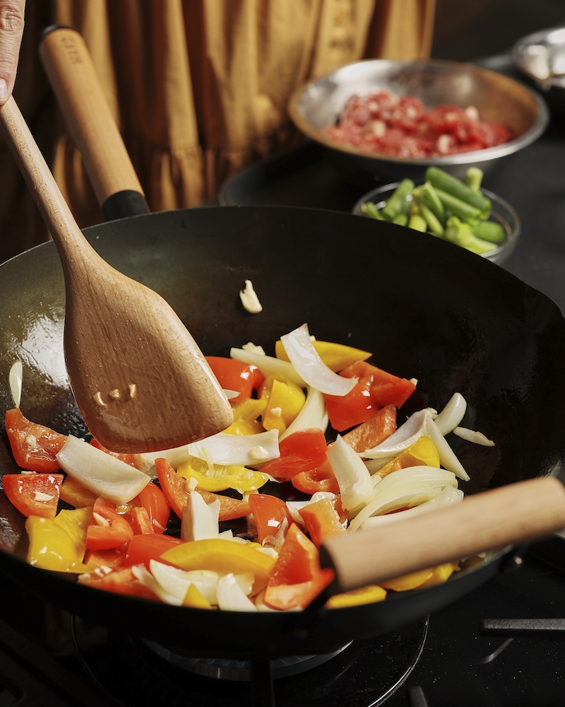 How To Heat Up A Wok At Marvin Wolbert Blog