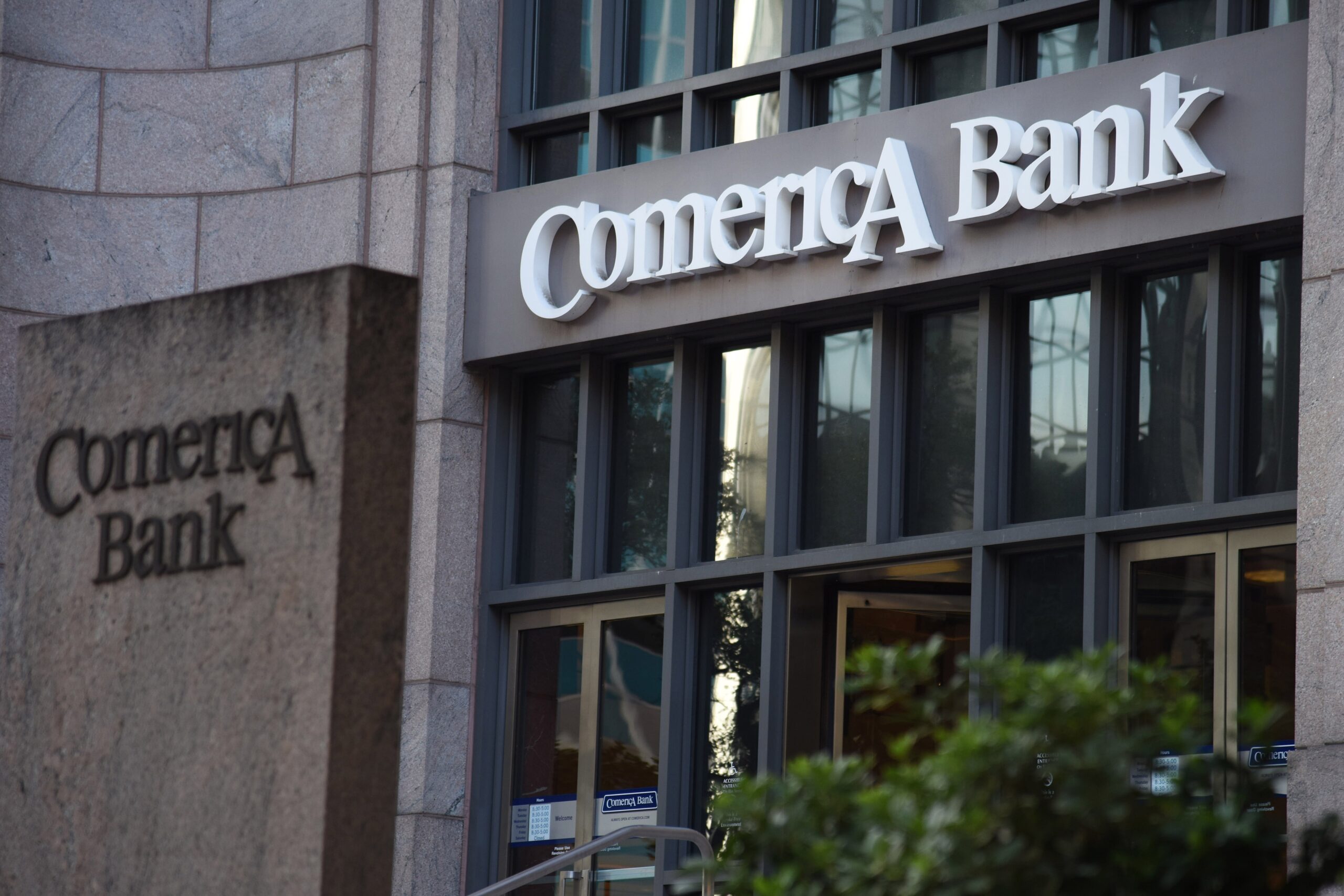 Rising Deposit Costs Eat Into Comerica 39 s 3Q Profit American Banker