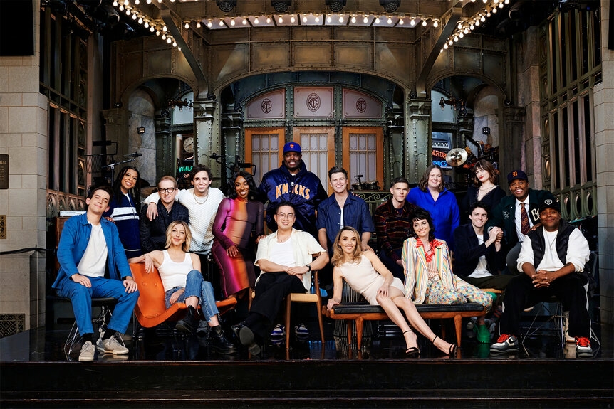 Saturday Night Live Season 49 Cast Meet The New Cast Member