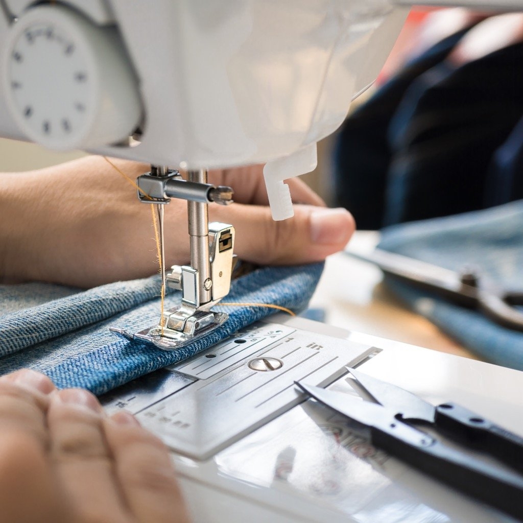 Sewing Machine Basics Workshop IN PERSON OR ZOOM OPTIONS The New 