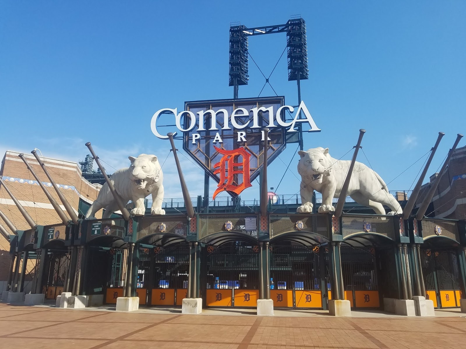 Traveling Baseball Babes Comerica Park Guided Tour