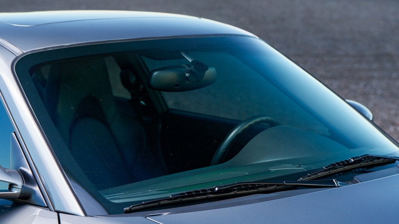 Which States Have Free Windshield Replacement Laws 